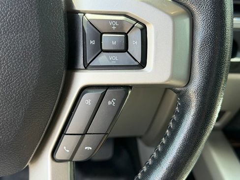 Used 2020 Ford F150 Lariat RWD image 15