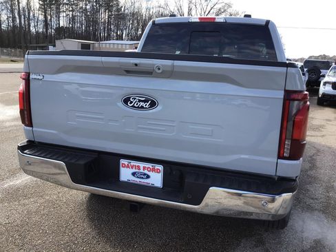 Used 2026 Ford F150 Lariat w/ Equipment Group 501A Mid image 10