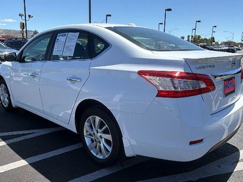 Used 2015 Nissan Sentra SV w/ Style Package FWD image 5