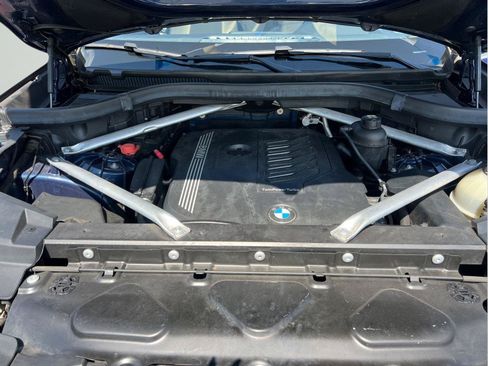 Used 2019 BMW X5 xDrive40i w/ Executive Package AWD/4WD image 27