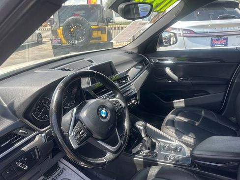 Used 2018 BMW X1 xDrive28i AWD/4WD image 1