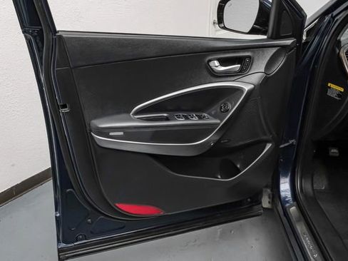 Used 2018 Hyundai Santa Fe Sport image 56