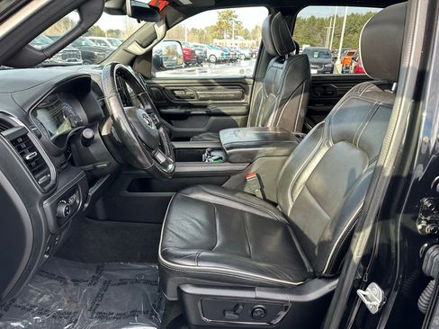 Used 2022 RAM 1500 Limited image 12