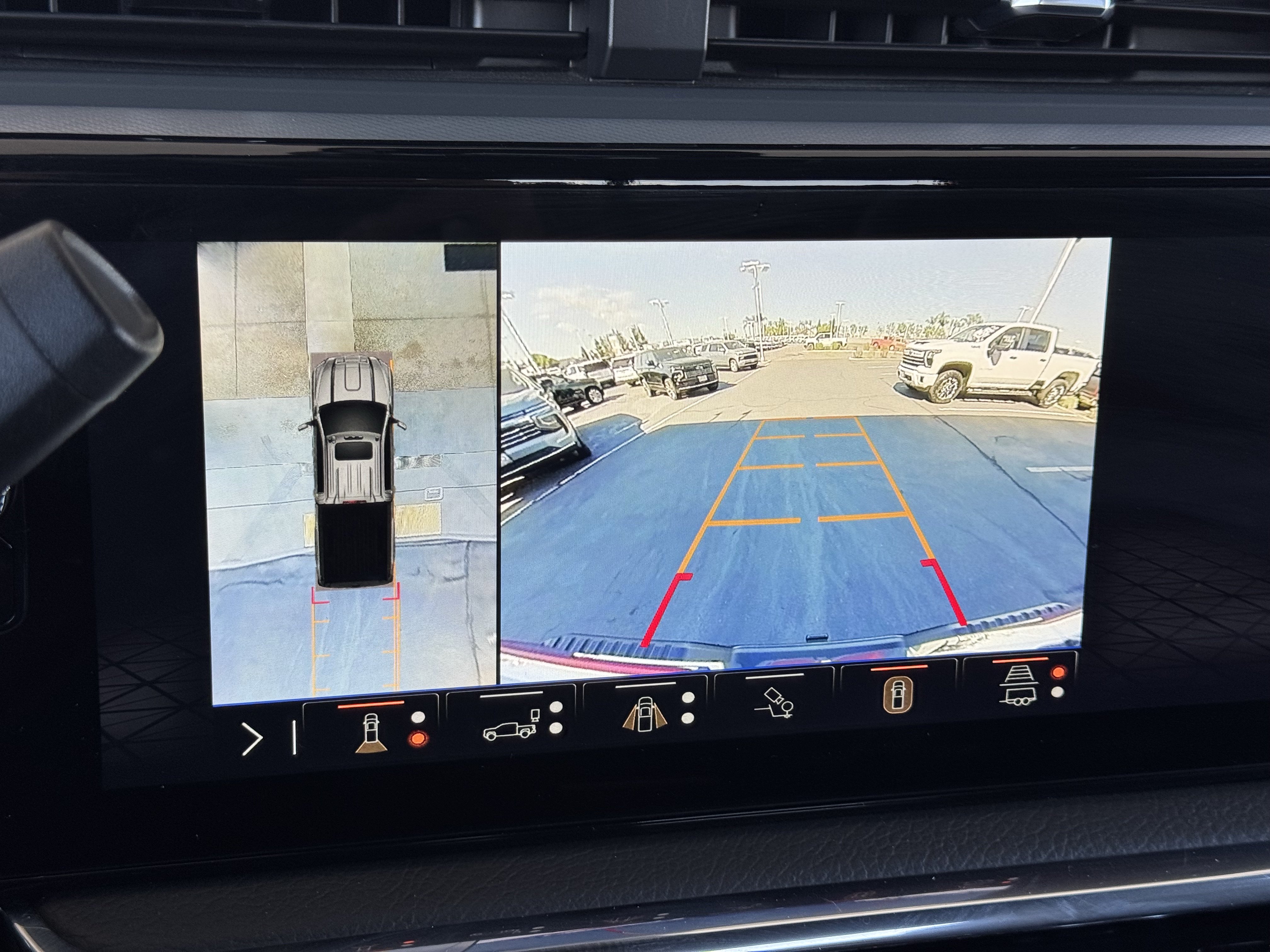 Certified 2025 GMC Sierra 2500 Denali w/ Technology Package AWD/4WD image 27