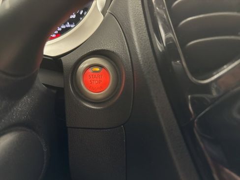 Used 2016 Nissan Juke SL image 27