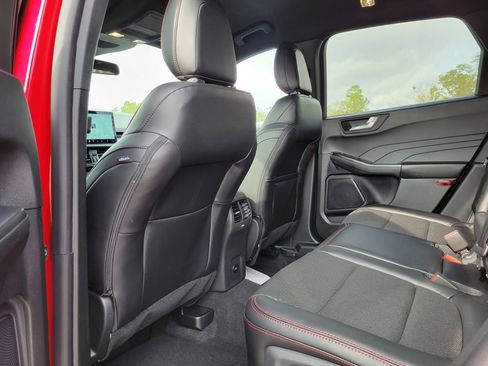 New 2026 Ford Escape ST-Line w/ Tech Pack #1 image 15