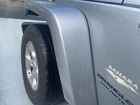 Used 2013 Jeep Wrangler Unlimited Sahara w/ Connectivity Group image 9