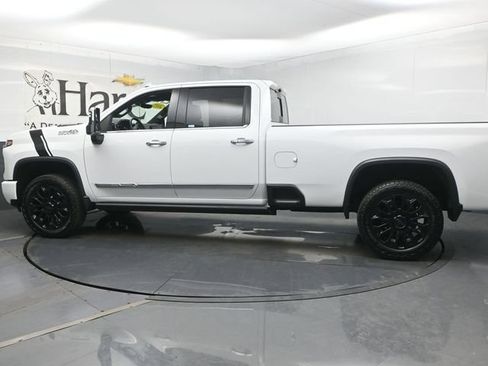 Used 2025 Chevrolet Silverado 2500 High Country w/ High Country Premium Package AWD/4WD image 49