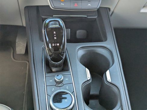 Used 2023 Cadillac XT4 Premium Luxury image 24