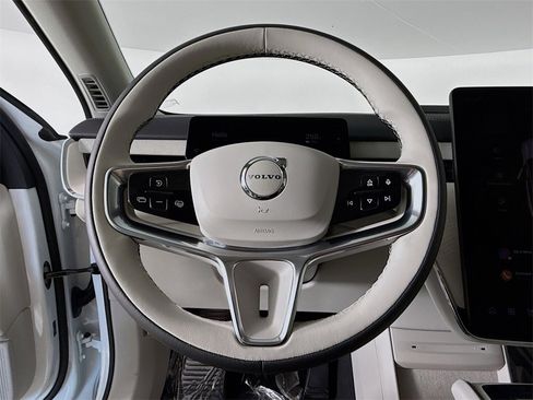 New 2025 Volvo EX90 Plus w/ Protection Package Premier image 10