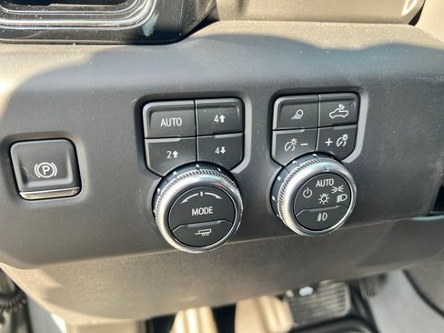 New 2026 GMC Sierra 1500 AT4 w/ AT4 Premium Package image 27