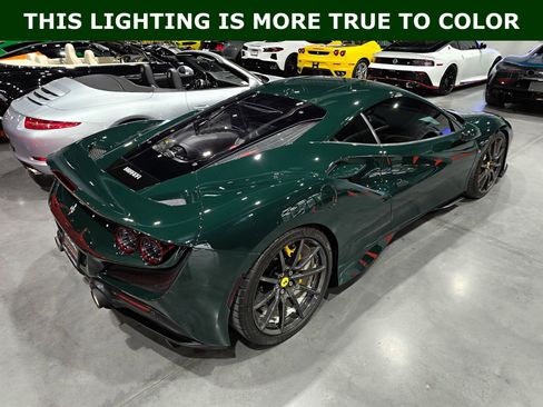 Used 2022 Ferrari F8 Tributo image 6