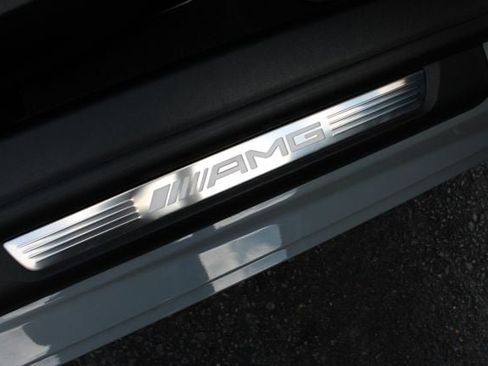 Used 2022 Mercedes-Benz SL 63 AMG 4MATIC image 20