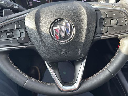 Used 2023 Buick Envision Essence image 14