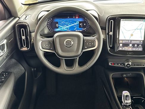 New 2026 Volvo XC40 B5 Ultra w/ Climate Package AWD/4WD image 13