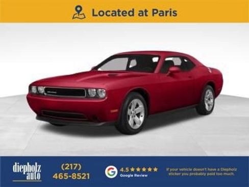 Used 2014 Dodge Challenger SXT Plus RWD image 1