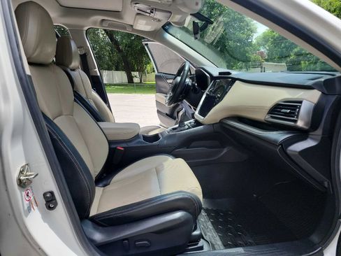 Used 2020 Subaru Outback Limited XT w/ Popular Package #2 AWD/4WD image 40