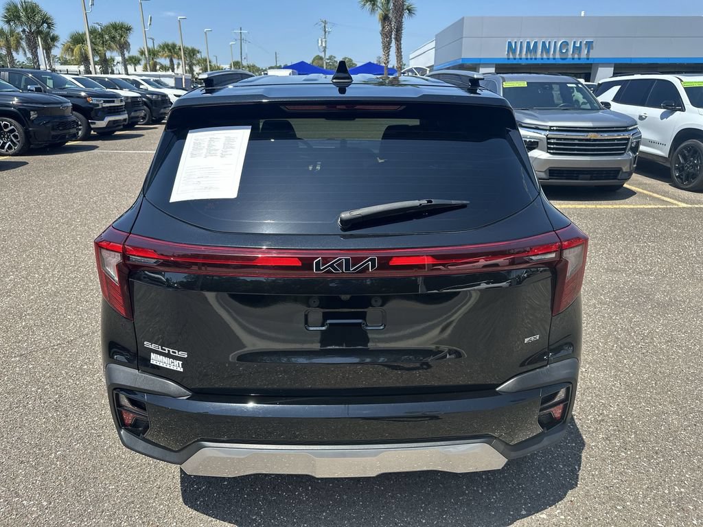 Used 2024 Kia Seltos EX AWD/4WD image 15