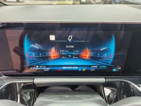 New 2026 Mercedes-Benz GLA 35 AMG 4MATIC image 21