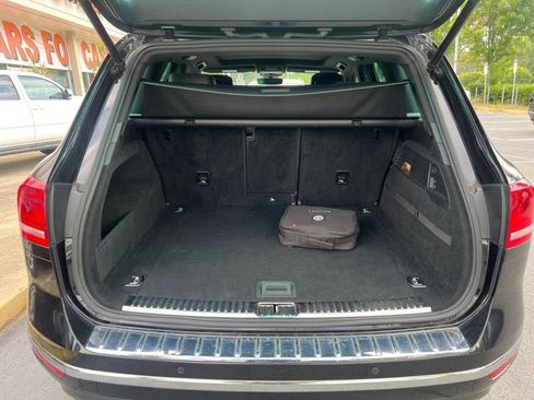 Used 2017 Volkswagen Touareg Wolfsburg Edition AWD/4WD image 15