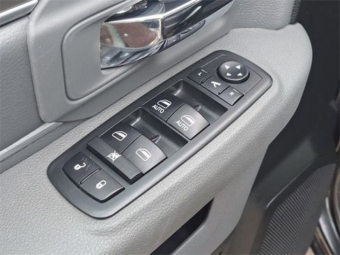 Used 2018 RAM 1500 Big Horn image 20