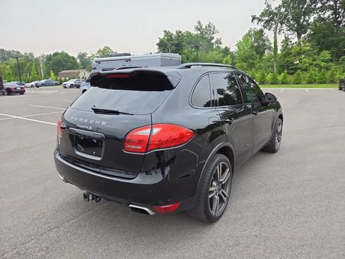 Used 2013 Porsche Cayenne S AWD/4WD image 3