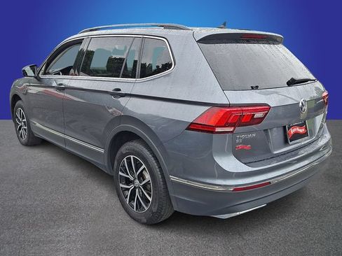 Used 2021 Volkswagen Tiguan SE w/ Panoramic Sunroof Package AWD/4WD image 6