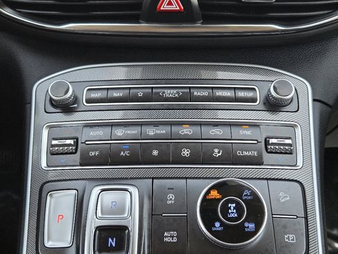 Used 2023 Hyundai Santa Fe SEL image 21