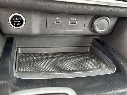 Used 2021 Nissan Rogue SL FWD image 22