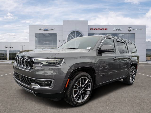 Certified 2022 Jeep Wagoneer Series III w/ Premium Group I AWD/4WD image 5