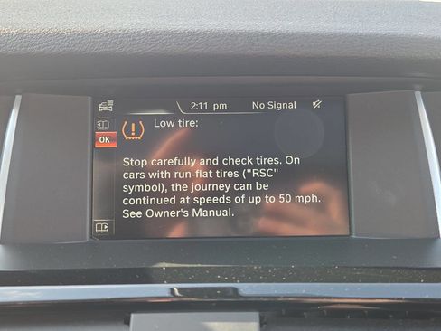 Used 2017 BMW X3 xDrive28i image 25