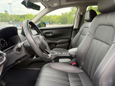 Used 2024 Honda HR-V EX-L image 16