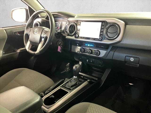Used 2022 Toyota Tacoma SR5 RWD image 19