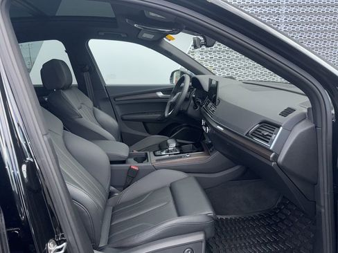 Used 2025 Audi Q5 2.0T Premium Plus w/ Premium Plus Package image 5