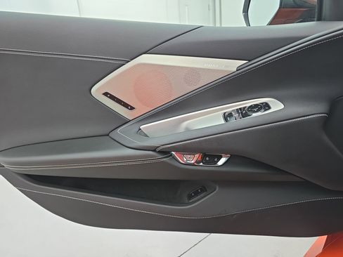 Used 2020 Chevrolet Corvette Stingray Preferred Cpe w/ 2LT Preferred Equipment Group RWD image 23