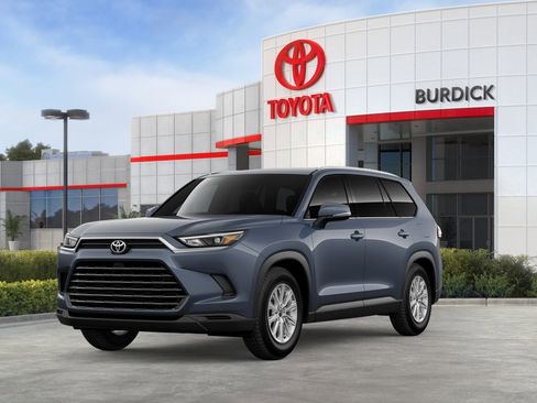 New 2026 Toyota Grand Highlander XLE image 1