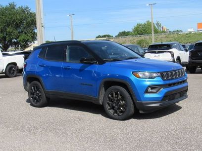 Used 2024 Jeep Compass Latitude w/ Convenience Group