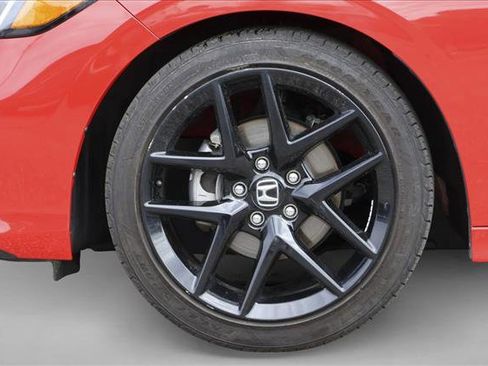 Used 2025 Honda Civic Sport image 9