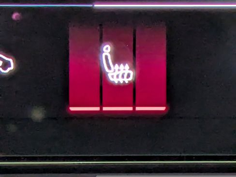 Certified 2025 Audi A5 2.0T Premium w/ Convenience Package image 18