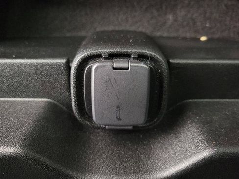 Used 2020 Ford F150 XLT w/ XTR Package image 15