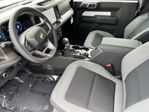 Used 2025 Ford Bronco 2-Door w/ Sasquatch Package AWD/4WD image 23