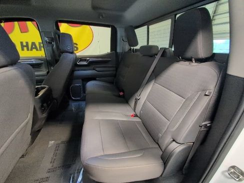 Used 2023 Chevrolet Silverado 1500 RST w/ Convenience Package II AWD/4WD image 31