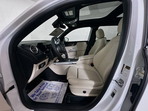 New 2026 Mercedes-Benz GLB 250 4MATIC image 21