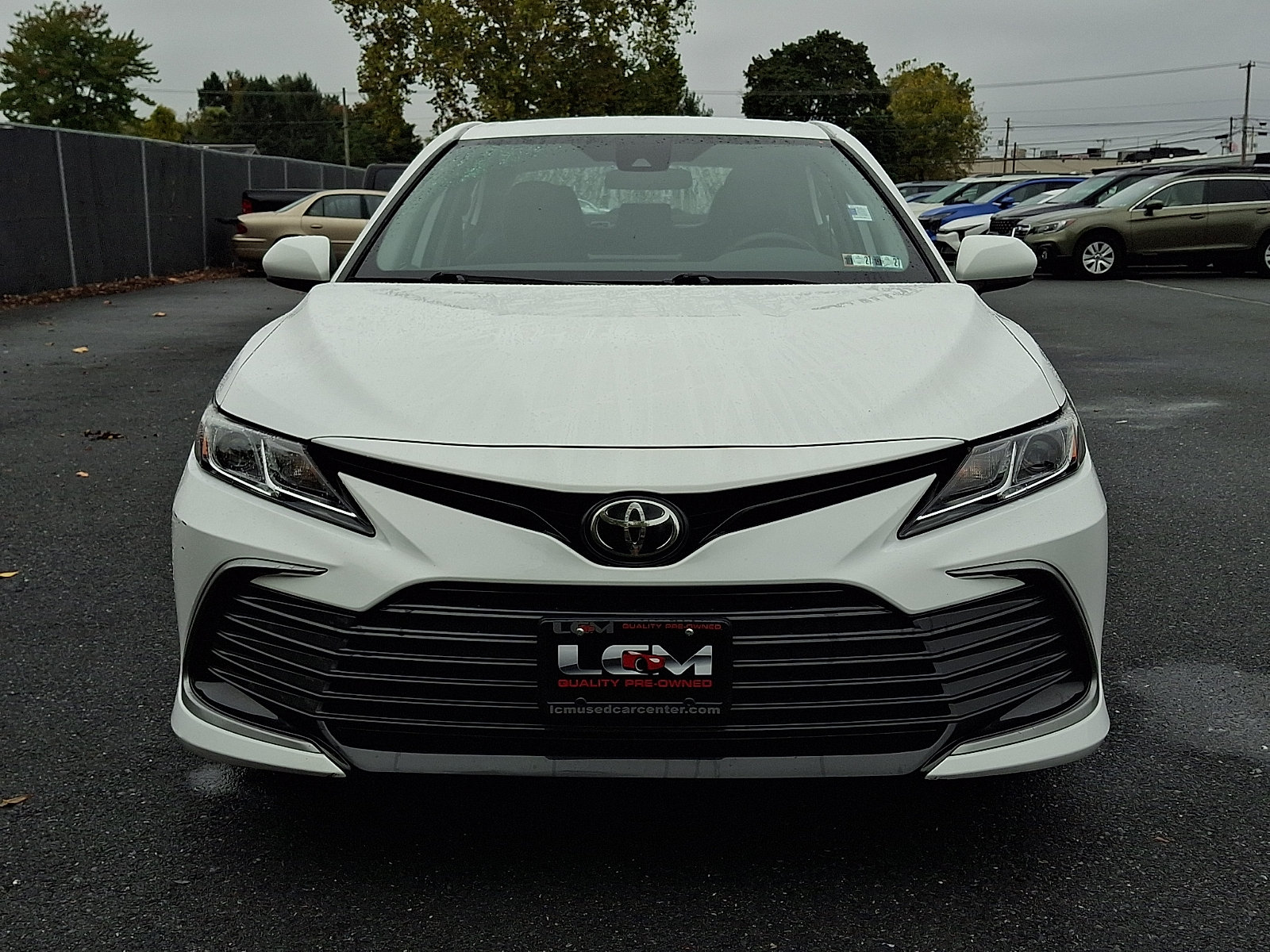 Used 2022 Toyota Camry LE FWD image 2