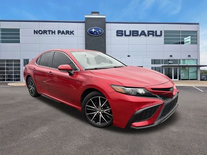 Used 2021 Toyota Camry SE w/ Convenience Package