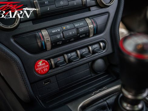 Used 2018 Ford Mustang Shelby GT350R w/ GT350R Equipment Group 920A image 35