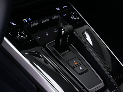 Used 2025 Porsche 911 Carrera S image 32