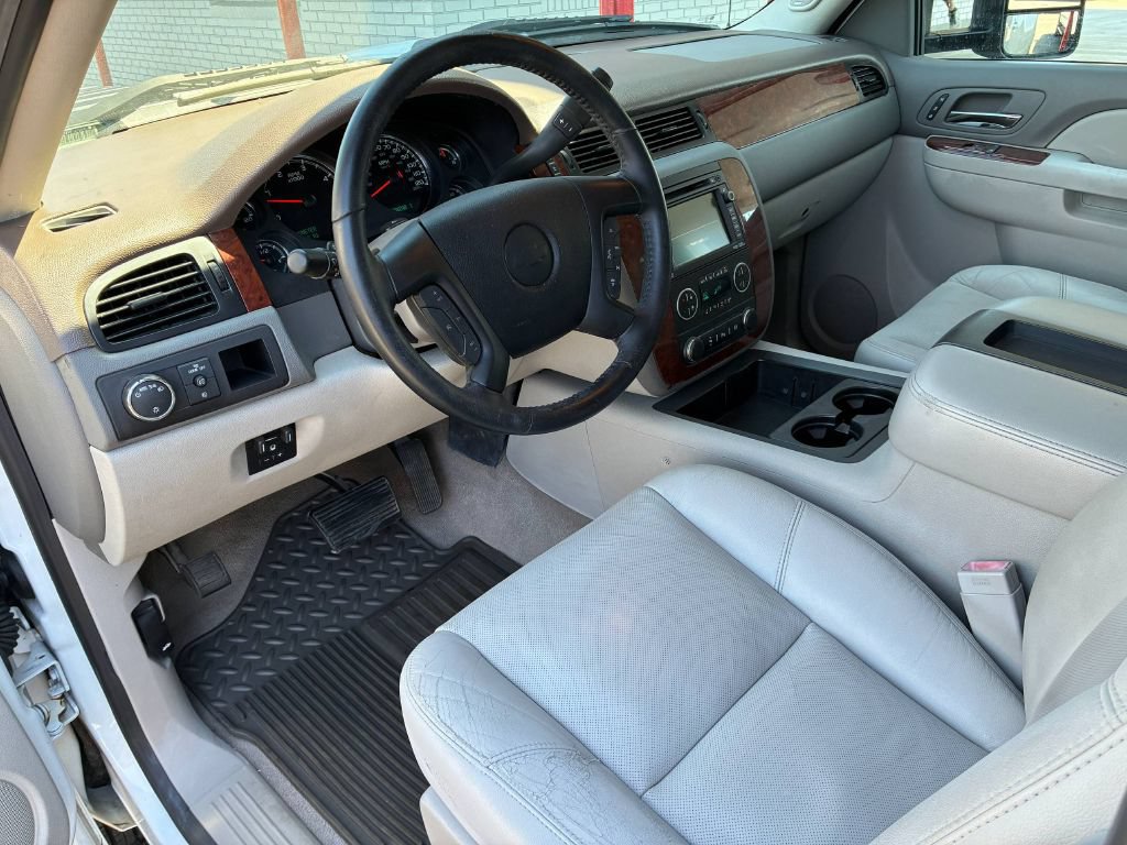 Used 2012 Chevrolet Silverado 3500 LTZ w/ LTZ Plus Package RWD image 10