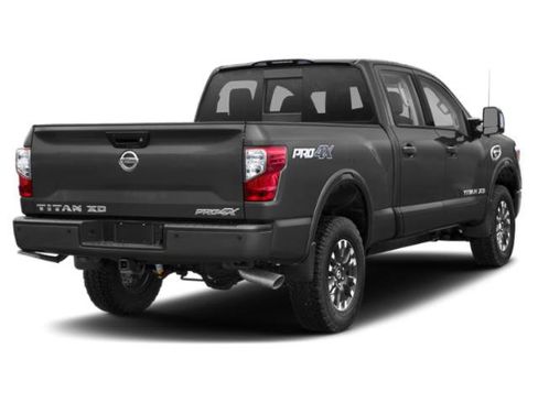 Used 2019 Nissan Titan PRO-4X w/ Pro-4x Convenience Package AWD/4WD image 5