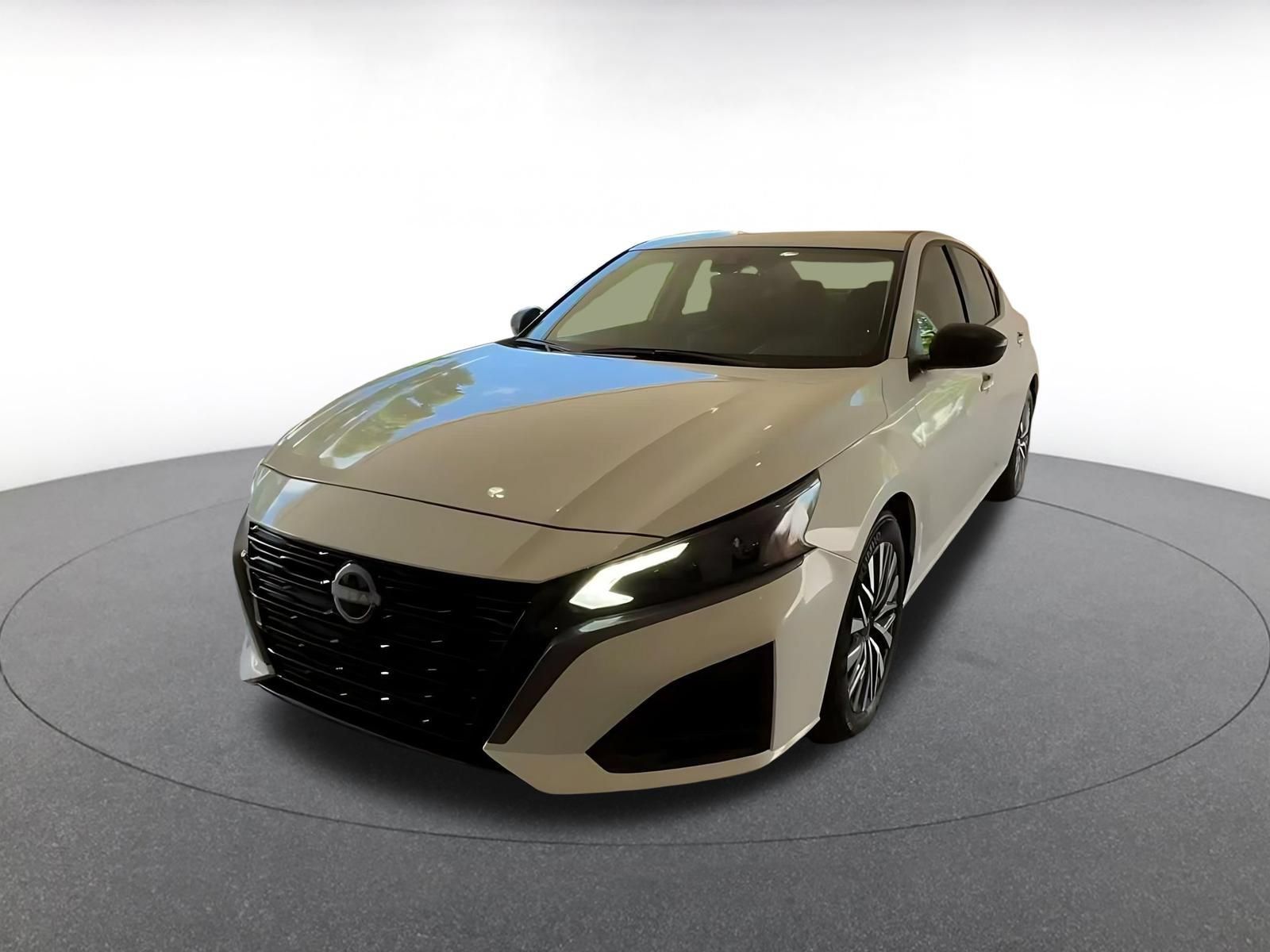 Used 2026 Nissan Altima 2.5 SV FWD image 6